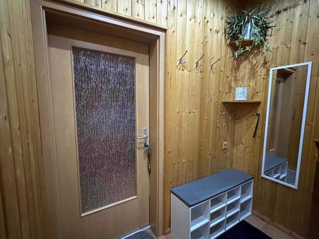 Christels Ferienwohnung 2 In Thale Mit Ueberdachter Terrasse, Kueche Mit Tv & Geschirrspueler Ngoại thất bức ảnh