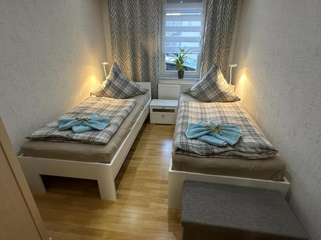 Christels Ferienwohnung 2 In Thale Mit Ueberdachter Terrasse, Kueche Mit Tv & Geschirrspueler Ngoại thất bức ảnh